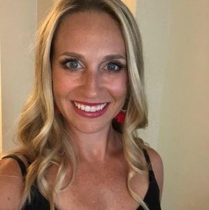 Meet your Posher, Lindsi